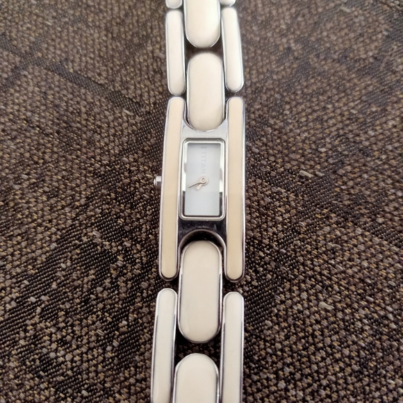 Titan ladies watch - Picture 2 of 3